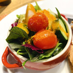 Kafeenusanjuurokudo - プチトマトが美味しいサラダ