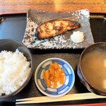 Shichigouya - 銀ひらす定食