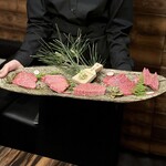 焼肉 拍手喝采 - シャトーブリアン食べ比べ