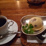 COFFEE HALL くぐつ草 - 