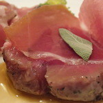 Convivio - サルティンボッカ風仔牛のソテー
      