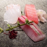 春秋ツギハギ 日比谷 - 