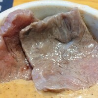 瓢斗 新橋店 - 和牛の赤みはサッとお湯通し