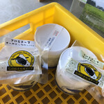 石岡鈴木牧場ヨーグルト・チーズ工房 - チーズは２種類しか既に無かった。