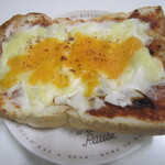 ブーランジェリー メゾン ユキ - パン名失念・ミートソースが旨い！