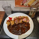レストラン ヨコオ - 牛カツカレー