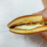 和菓子処 大角玉屋 - 金太郎どらやき 横から見たところ