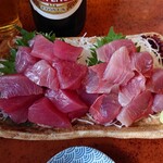 まる福 - ■マグロとブリのぶつセット 600円(外税)■