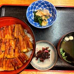 お食事処 梅山 - アナゴ丼