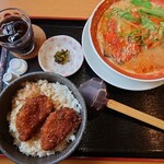 とんとんりう - 料理写真:麺ランチ　赤ラーメン、ミニだし丼、アイスコーヒー