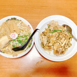 中国家庭料理 謝謝 - 満腹麺と飯ラーメンセット　918円
            味噌ラーメン+焼肉飯