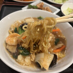 Midoritei - 麺リフト