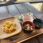 坊ヶづる庵 - 鶏めし定食