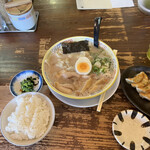 大砲ラーメン 本店 - 