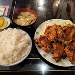 亜珈里 - ザンギ定食