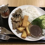 ベトナム料理店 ビーベト - ブンダウマムトム