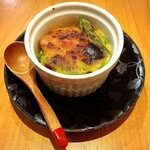 いざかや しん - 世羅産アスパラガスとベーコンの和風グラタンです(o^^o)