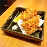 いざかや しん - 旬の桜海老と新玉葱のマリアージュは最高です！！(o^^o)