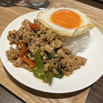 タイ料理 Benjarong - 