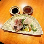いざかや しん - 割鮮(お造り)本日盛り合わせです(o^^o)