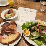 MORETHAN TAPAS LOUNGE - 