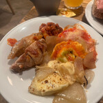 MORETHAN TAPAS LOUNGE - 