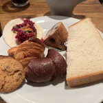 MORETHAN TAPAS LOUNGE - 