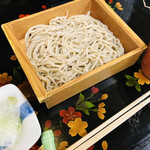 滝と蕎麦の宿 瀧見館 - 瀧見館自慢のおそば（おかわりできます）
