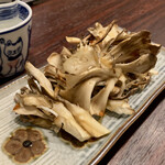 宵ノねこ - 舞茸　炭炙り焼き