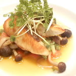 ビストロ オジェ - 　鯛のグリル　フレッシュトマトときのこのガーリック