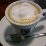 まつ井 - ミルクを入れるとこんな感じで美味しいです