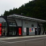 志のや - パス輸送の新・ＪＲ志津川駅