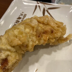 Marugame Seimen - 揚げたてのかしわ天を頂きました