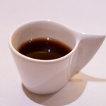 紀尾井町 とんかつ・洋食ひとみ - コンソメスープ