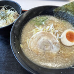 Nintama Ramen - にんたまラーメン＆ねぎ豚丼（1,000円）