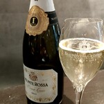 ストラーダ - MONTE ROSSA　白い泡ｗ