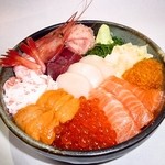 小樽ポセイ丼 - 料理写真:北海道新聞主催 これ食べたい大賞 2年連続受賞！　ポセイ丼　2100円