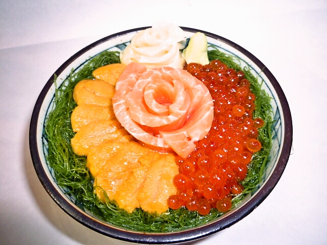 写真 : 小樽ポセイ丼 堺町総本店 - 南小樽/海鮮丼 | 食べログ