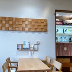 中井春風堂 - 店内