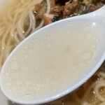 麺家 たけ田 - スープの感じ