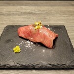 鉄板焼katakago - アミューズはA5ランクサーロインお寿司