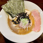 Menya Kirakumeijin - 「淡麗特製煮干しラーメン」(1200円)です