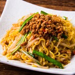 * The origin of Gomi Tori! Taiwan Yakisoba (stir-fried noodles)