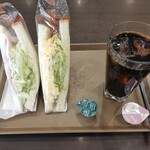 ホリーズカフェ - 料理写真: