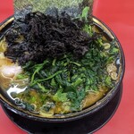 上越家 - ラーメン　ほうれん草小松菜岩のりトッピング