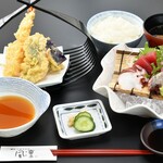 ・3 kinds of local fish and tempura set