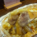 ダイニングバー ぼんね - チキンがいっぱい入っていてグラタンの宝石箱みたい