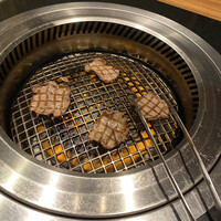 神戸牛焼肉 石田屋。Hanareの上 - 