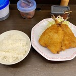 来来亭 - アジフライ定食