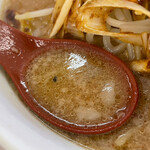 千成らーめん - 久々の千成味噌ラーメンスープ。あぁ〜染みる